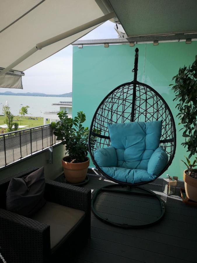 Silver Gray Appartment Балатонлеле Екстериор снимка
